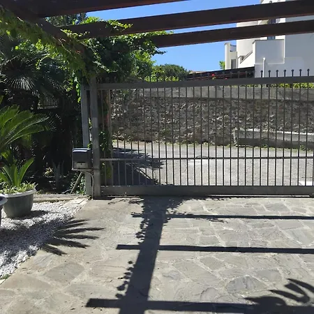 La Capannina Cilento Cam 12 Affittacamere 3*